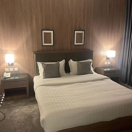 Aparthotel Land Walk Al Aqiq Riad Exterior foto