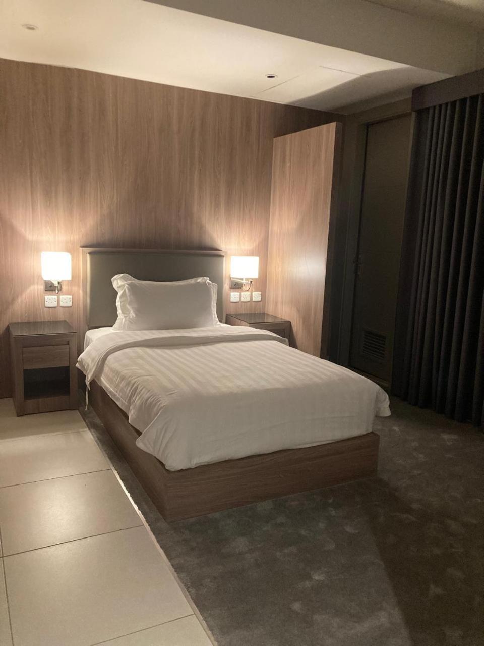 Aparthotel Land Walk Al Aqiq Riad Exterior foto